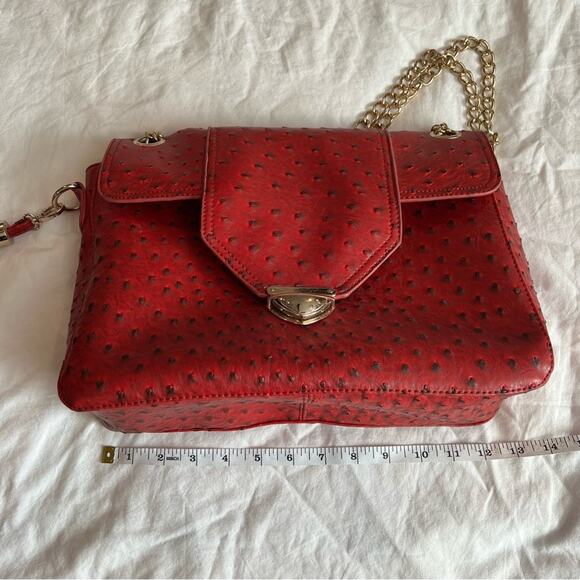 Imoshion Red Faux Ostrich Chain Link Handbag - Picture 10 of 16